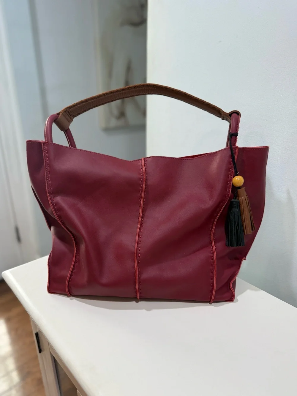 The Sak ~ Los Feliz Large Tote in Crimson Hobo like new! - Picture 5 of 17
